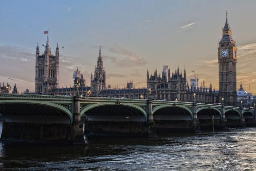 Trouver un job d'été en Angleterre à Londres